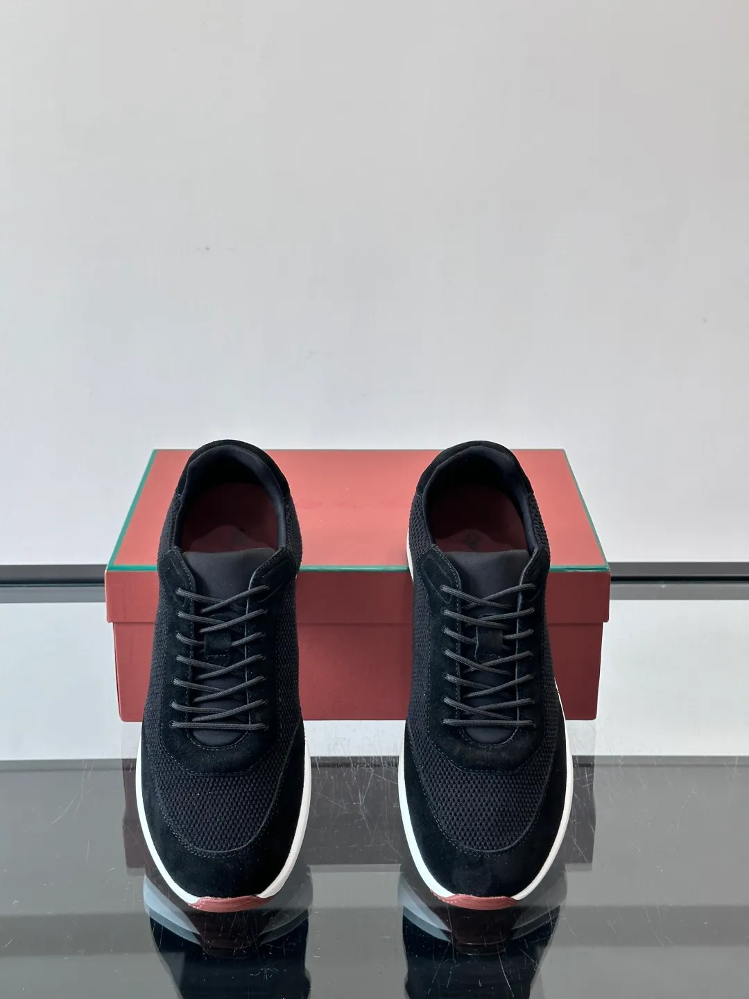 Men's men's shoes 💰p580 "Loro men's shoes 💰pian＊" Week End Walk series sports shoes, using exclusive raw materials, mesh upper + suede stitching, breathable and comfortable, rubber soles with strong grip, suitable for commuting and casual outings. Low-key high-end gray tone, versatile suit or casual wear, size: 39-44 (customized at 38.45.46)